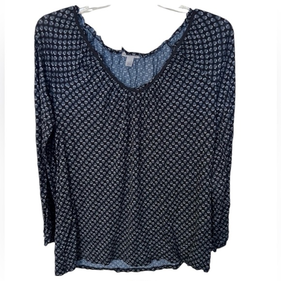 Old Navy Tops - Women's old navy black and gray ls floral blouse size large